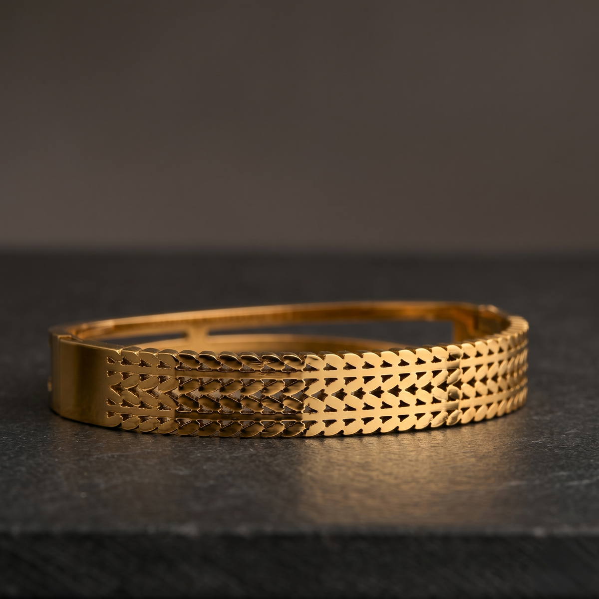 Laser Leaf Cut Bracelet detail view — Avalna, Arcot Tamil Nadu